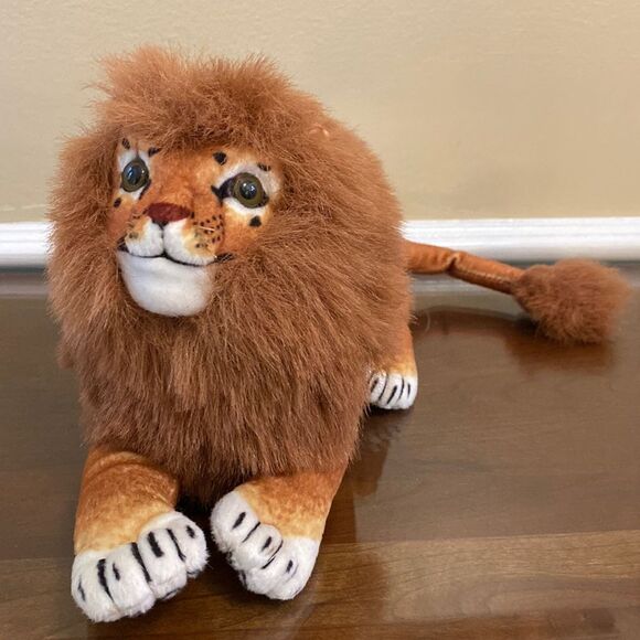 Goffa Lion stuffie - Picture 1 of 7